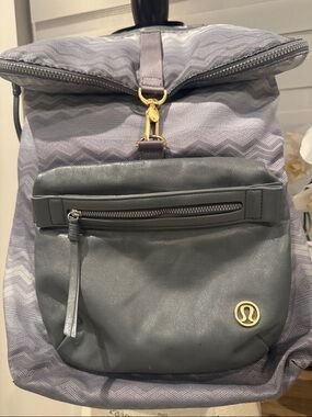 Lululemon Kickin’ it Backpack with handle pre owned